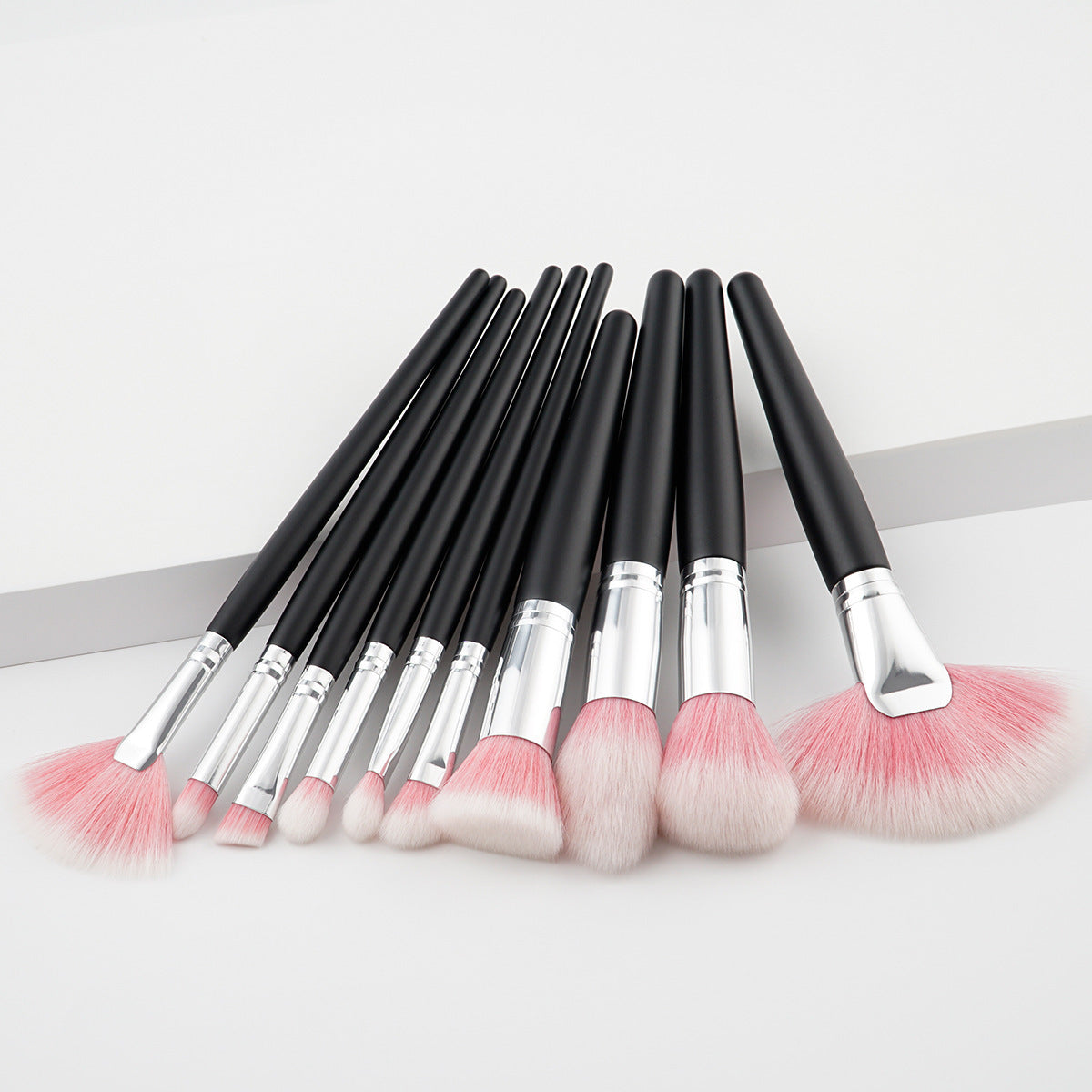 10 Beauty Makeup Brushes